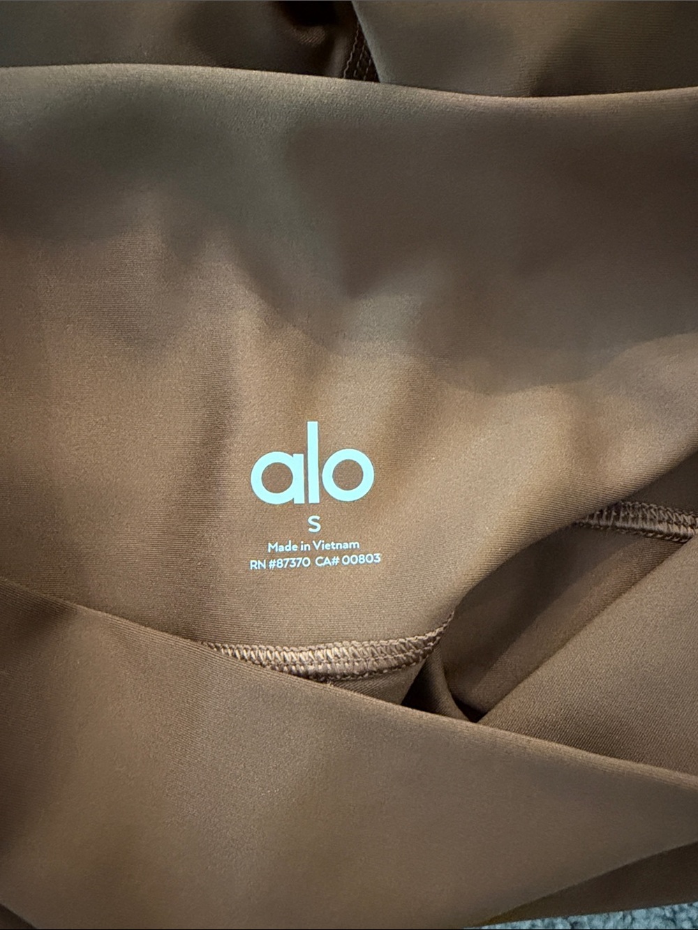 Alo Yoga Brown Set - Picture 6 of 6